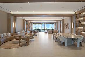 Beachfront 3 Bedroom Luxury Residence