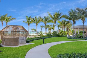 Beachfront 3 Bedroom Luxury Residence