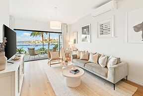 Cocos Apartment at Palm View Collective