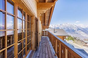 Luxury 10 pax Chalet With Incredible Views Garage