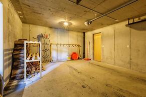 Luxury 10 pax Chalet With Incredible Views Garage