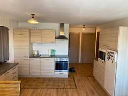 Lf42 2 Bedroom Apart w Sauna and Parking