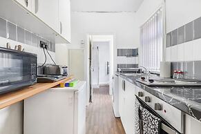 Charming 2 Bed-ensuites Fast Wi-fi