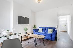 Charming 2 Bed-ensuites Fast Wi-fi
