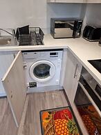 Harmony 5 Mins to City Centre Balcony Fast Wifi
