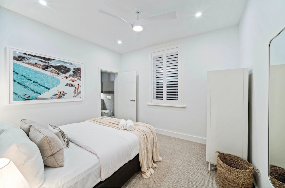 Coconut Apartment at Palm View Collective
