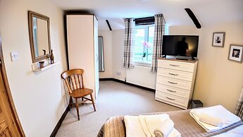 Haycombe Farm Cottage