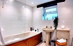 Haycombe Farm Cottage