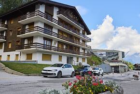 Apartment Lupins 11 Next to the ski Lift