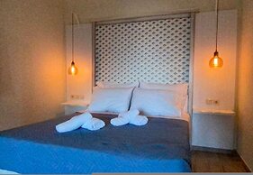 Michail Suites Afiartis Vatha