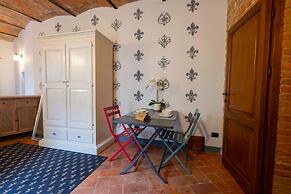 Tuscan Palace - Petit Apartment