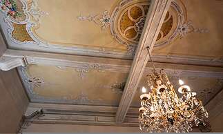 Tuscan Palace - Avignonesi