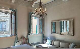 Tuscan Palace - Avignonesi