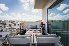 Balanzone s Creative Penthouse