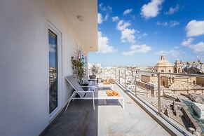 Balanzone s Creative Penthouse