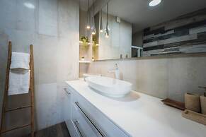 Balanzone s Creative Penthouse
