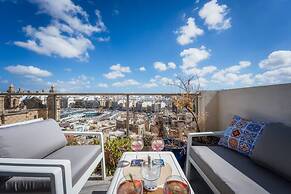 Balanzone s Creative Penthouse