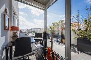 Balanzone s Creative Penthouse