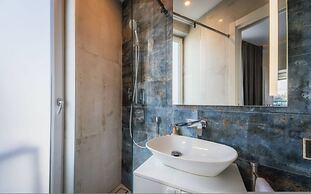 Balanzone s Creative Penthouse