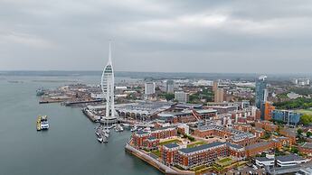 Dockside Studio Harbour Ship Views