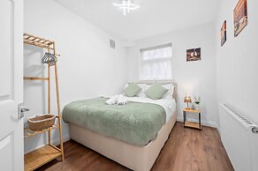 Modern 3-bedroom Home With Garden