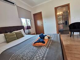 Orchard Blossom Private Villa With Pool