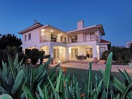 Orchard Blossom Private Villa With Pool