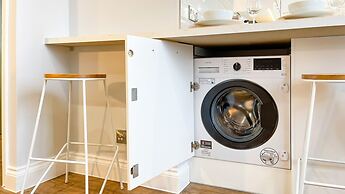Old Town Trinity Apt No 3 By Adliv