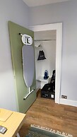 Old Town Trinity Apt No 3 By Adliv