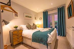 Walpole Bay 2 bed Stunning Garden Apt By Adliv