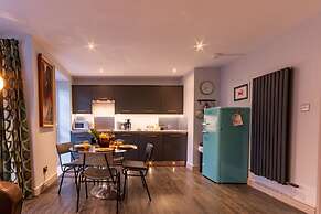 Walpole Bay 2 bed Stunning Garden Apt By Adliv