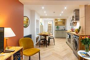 Modern Margate Maisonette Close to Beach by Adliv