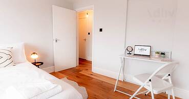 Old Town Trinity Apt No 4 By Adliv