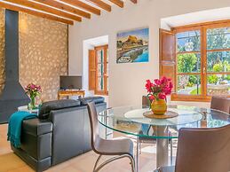 Beautiful Mallorcan Villa With Pool in Soller