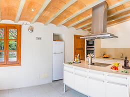 Beautiful Mallorcan Villa With Pool in Soller