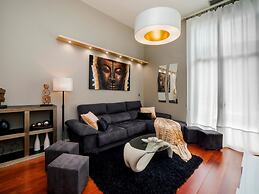 Victoria City Center 2 Downtown Luxury Duplex