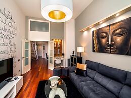 Victoria City Center 2 Downtown Luxury Duplex