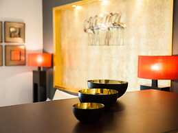 Victoria City Center 1 Downtown Luxury Duplex