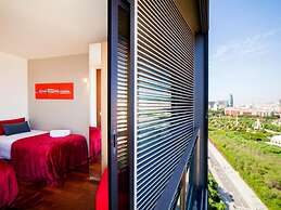 Victoria Diagonal Mar 1 Design Duplex Penthouse