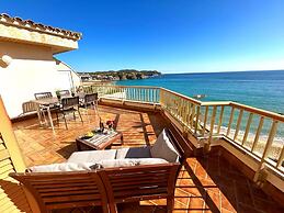 Charming Apartment in La Fosca Beach
