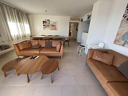 Charming Apartment in La Fosca Beach