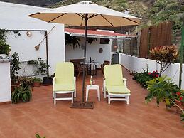 Tico con Gran Terraza en el Risco de Agaete