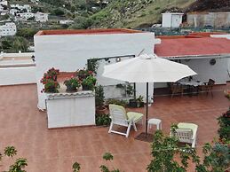 Tico con Gran Terraza en el Risco de Agaete