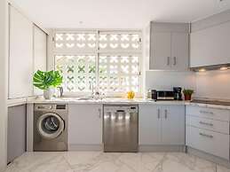 Azahara1 Beautiful Apartment Frontline Golf