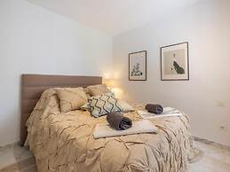 Azahara1 Beautiful Apartment Frontline Golf