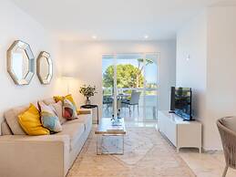 Azahara1 Beautiful Apartment Frontline Golf