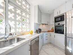 Azahara1 Beautiful Apartment Frontline Golf