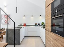 Agrupadas Beautiful Duplex With Amazing Location