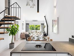 Agrupadas Beautiful Duplex With Amazing Location