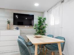 Apartamento en Playa con Piscina Aacc